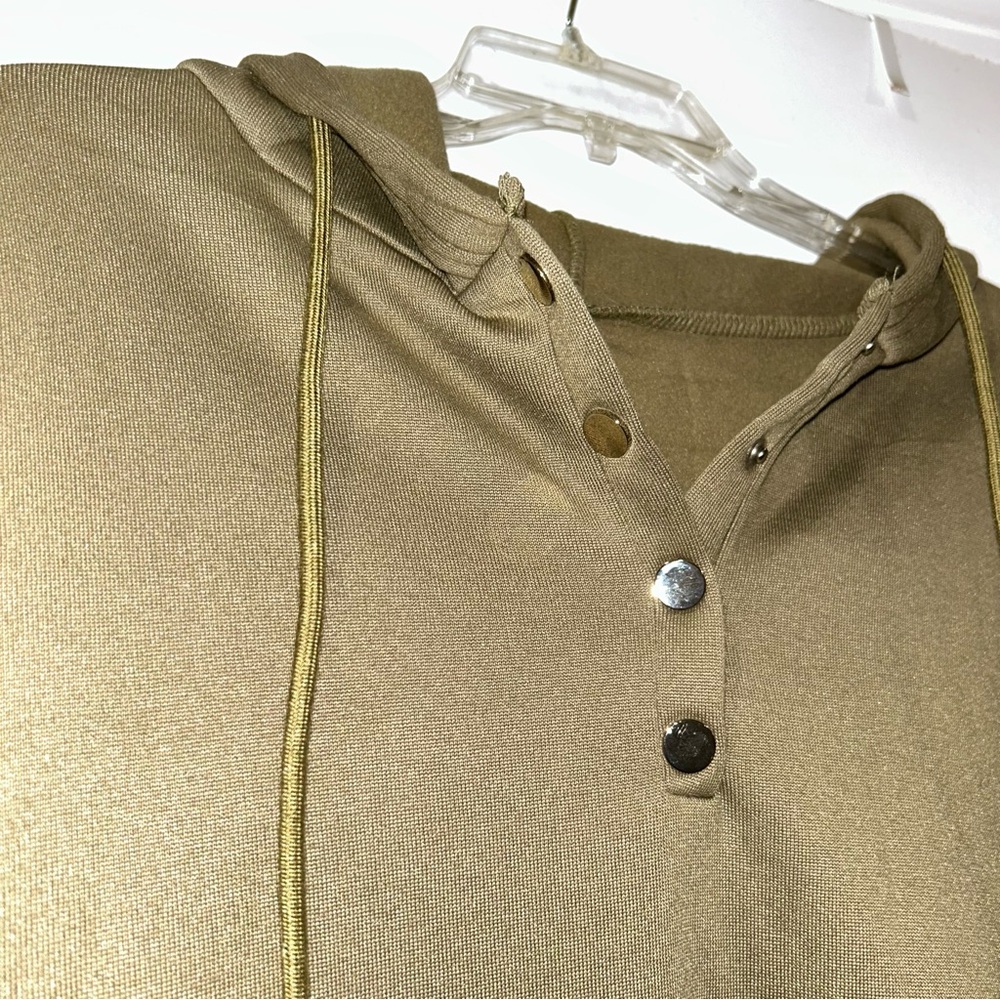 Basic Green Pullover Women’s Large - image 2